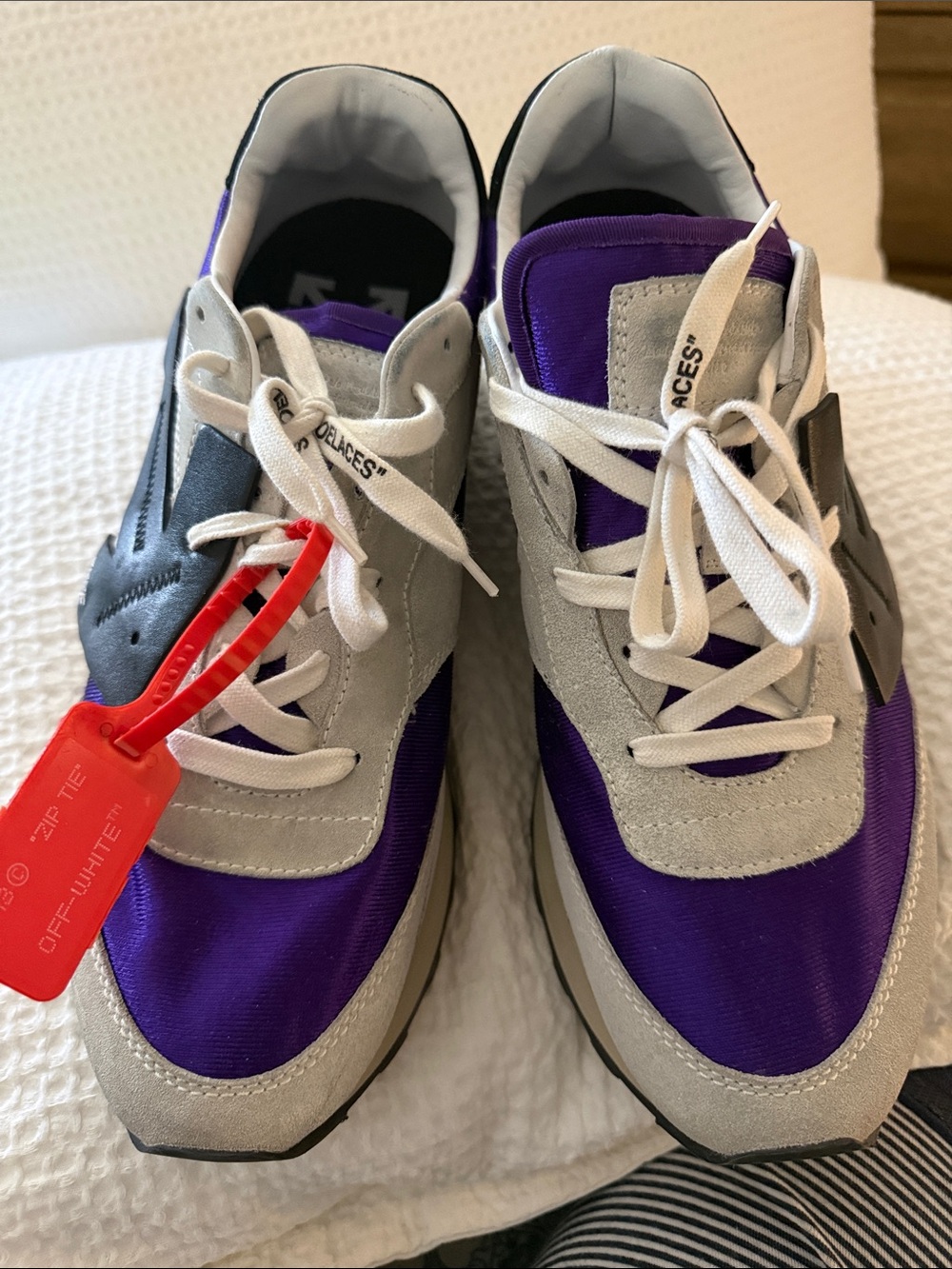 OFF-WHITE Purple, Gray & black Sneakers HG Runner US -11.5